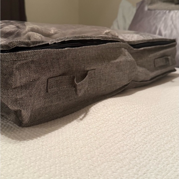 Storage Solutions | bedding, blankets, or seasonal clothing | set of 4 - Picture 2 of 9